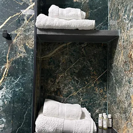 Scandinavian Al * Тирана